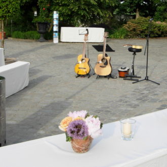 #Italienische Gassenhauer mobil mit Gitarre und Ukulele
